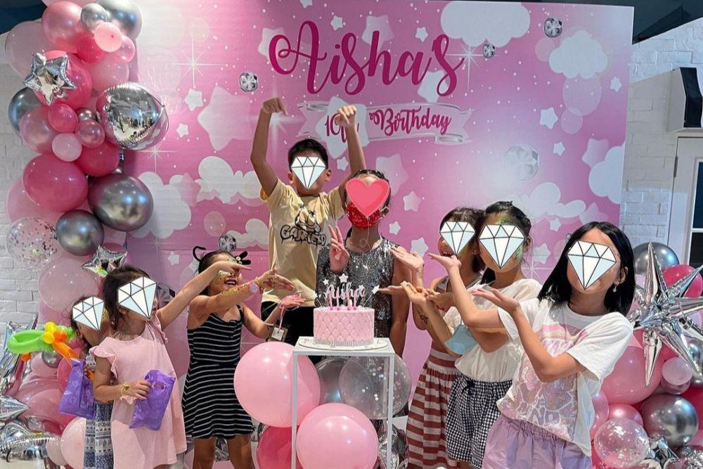 9 Momen Ulang Tahun ke-10 Aisha Anak Denada, Syukur Tiada Terkira