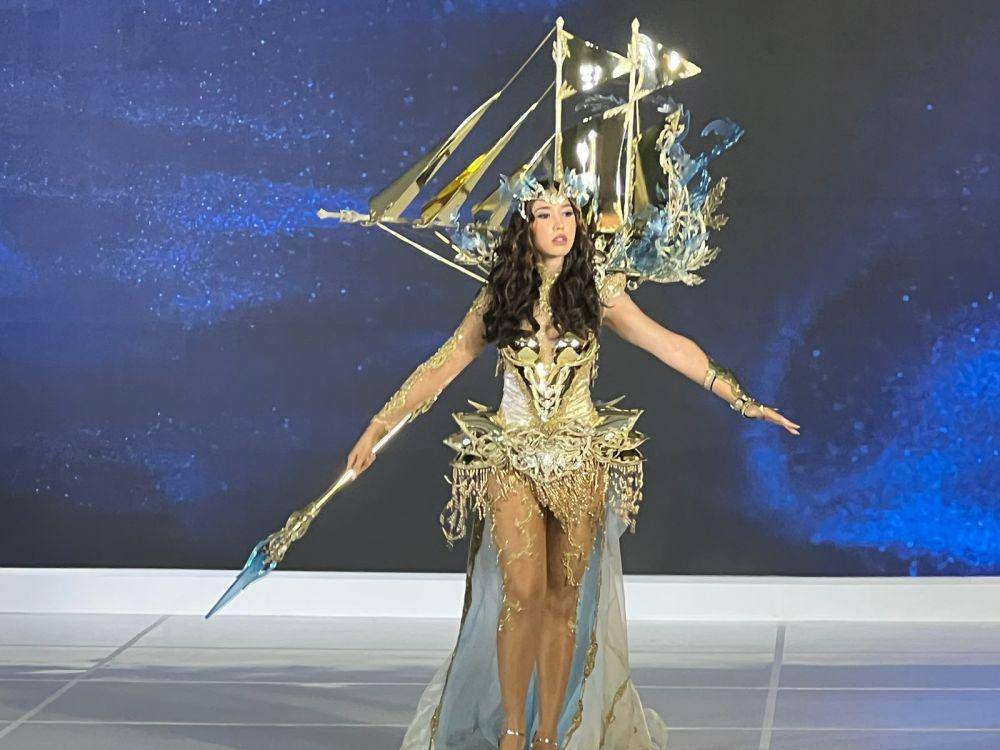 Potret Laksmi Suardana di Acara Konferensi Pers Keberangkatannya ke Ajang Miss Universe 2022 (IDN Times/Wahyu Kurniawan)