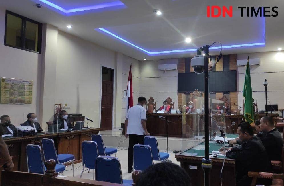 Momen Tim JPU KPK Disoraki Pengunjung Sidang Suap Unila