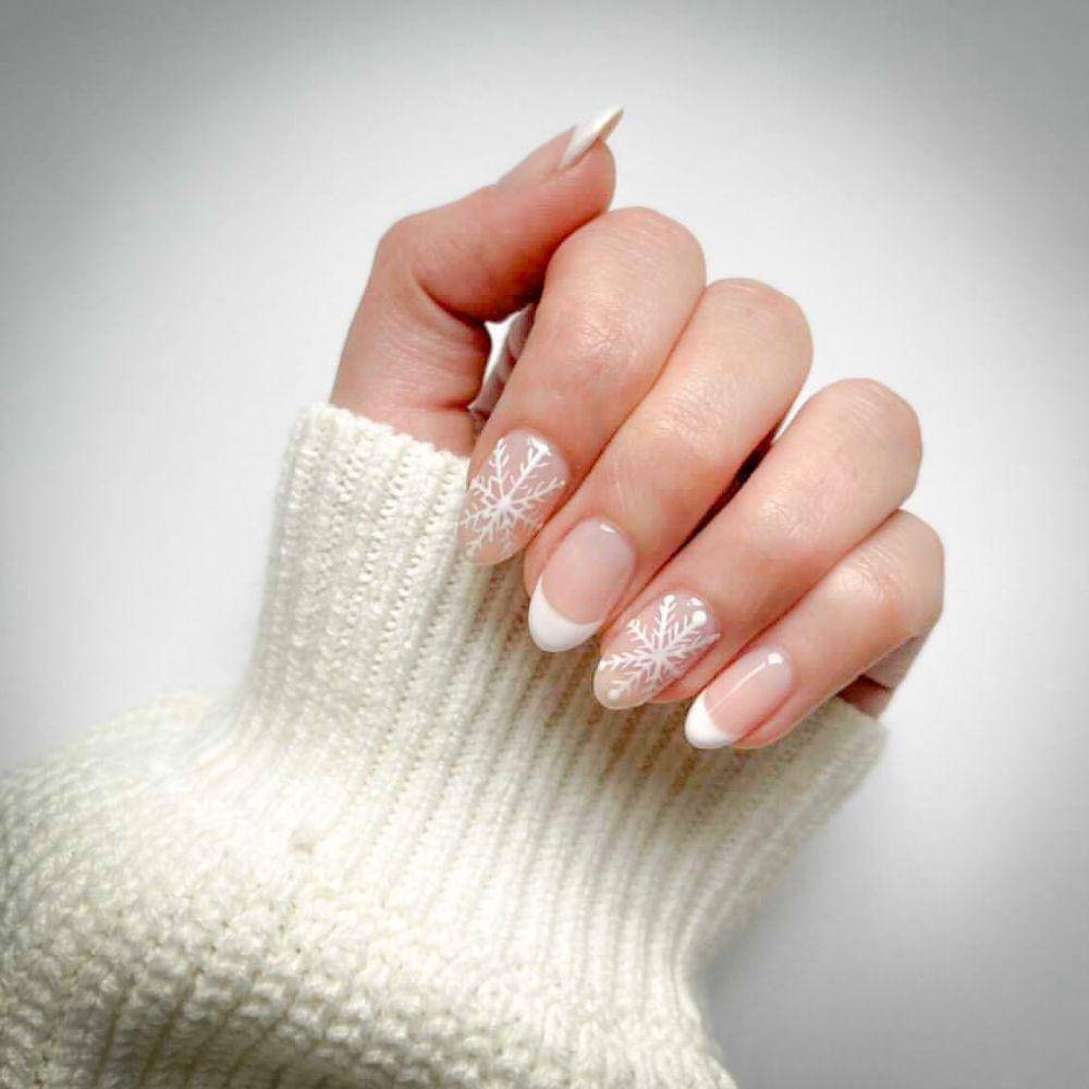 nail art (instagram.com/lamashnails)