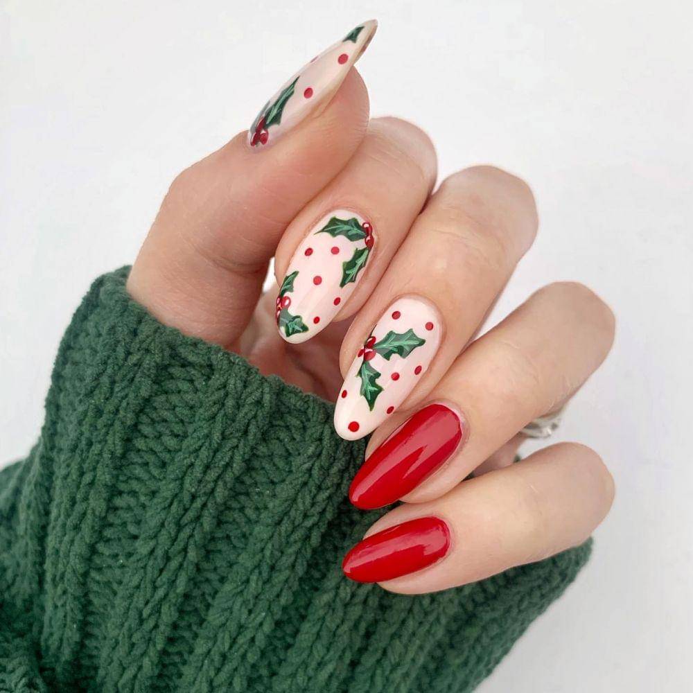 nail art (instagram.com/sammismanis)