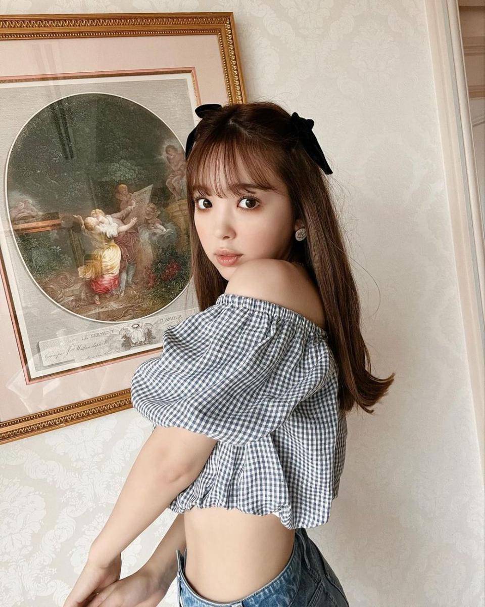 Nicole Fujita (instagram.com/2525nicole2)