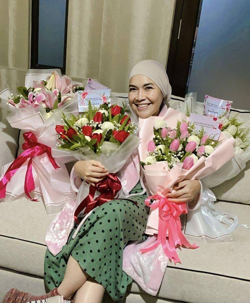momen ibu Ayu Ting Ting di hari ibu (instagram.com/ayutingting92)