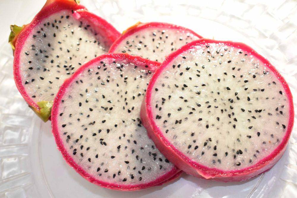 buah naga (pixabay.com/weis2)