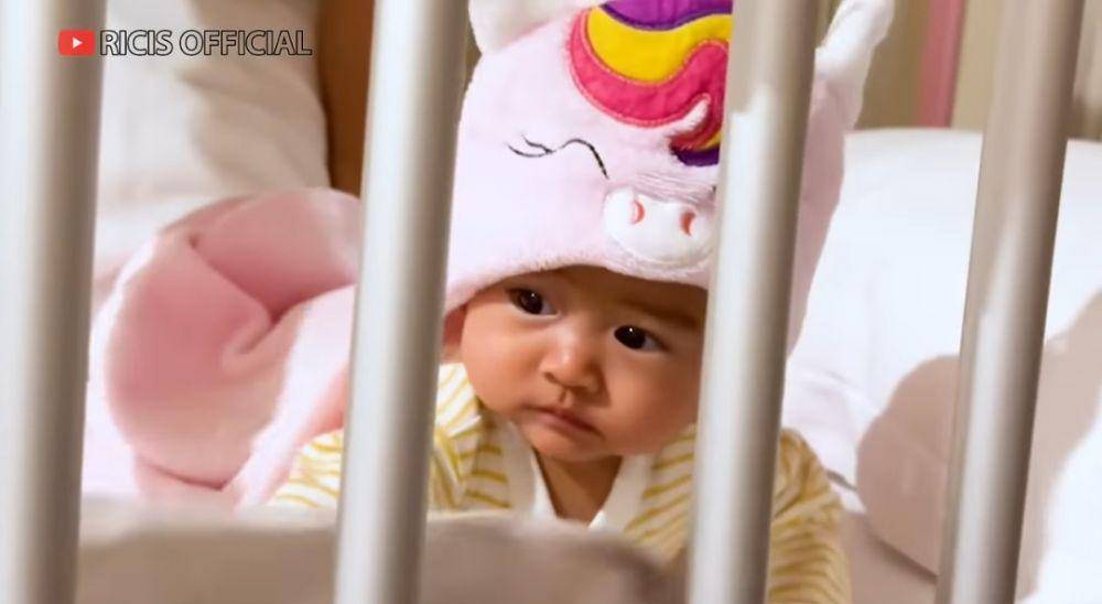 Baby Moana di rumah sakit (youtube.com/Ricis Official)