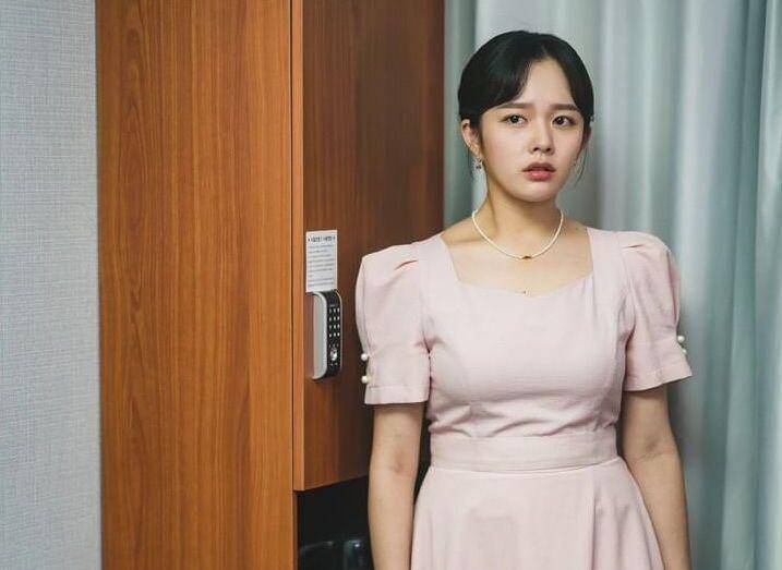 Jung Ji So (instagram.com/victorycontents)
