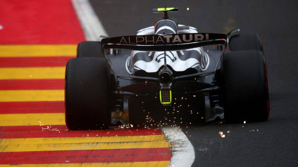 tampak belakang mobil AT03 (formula1.com)