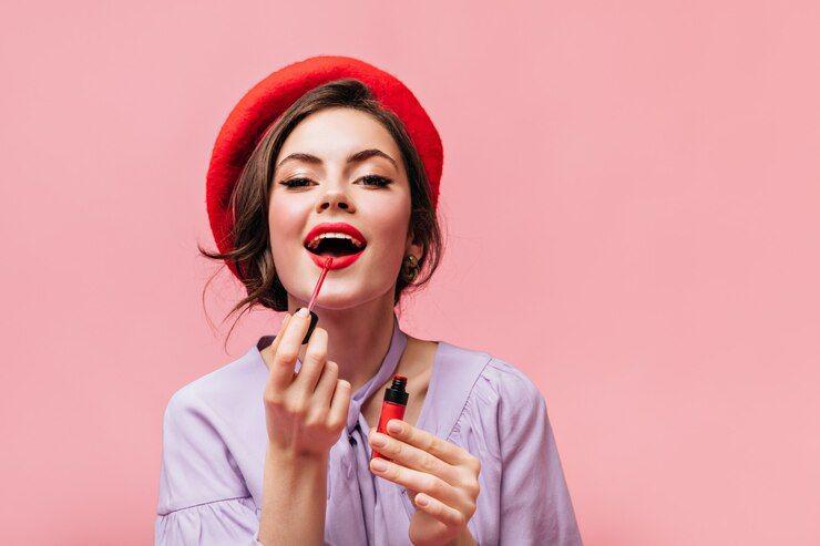 7 Rekomendasi Produk Lip Terbaik, Bikin Bibir Glossy!