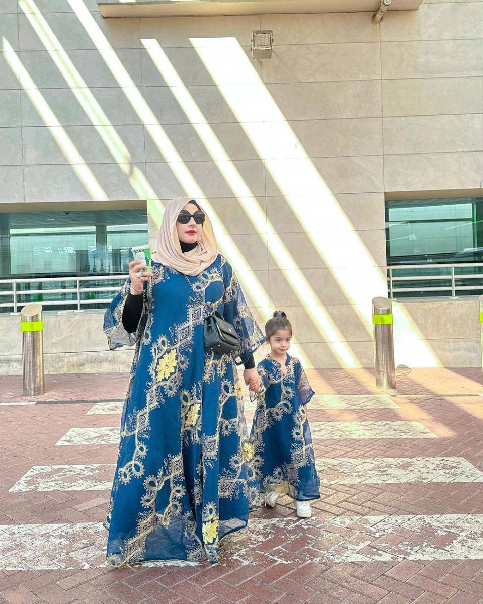 Momen Tasyi di Dubai (instagram.com/tasyiiathasyia)