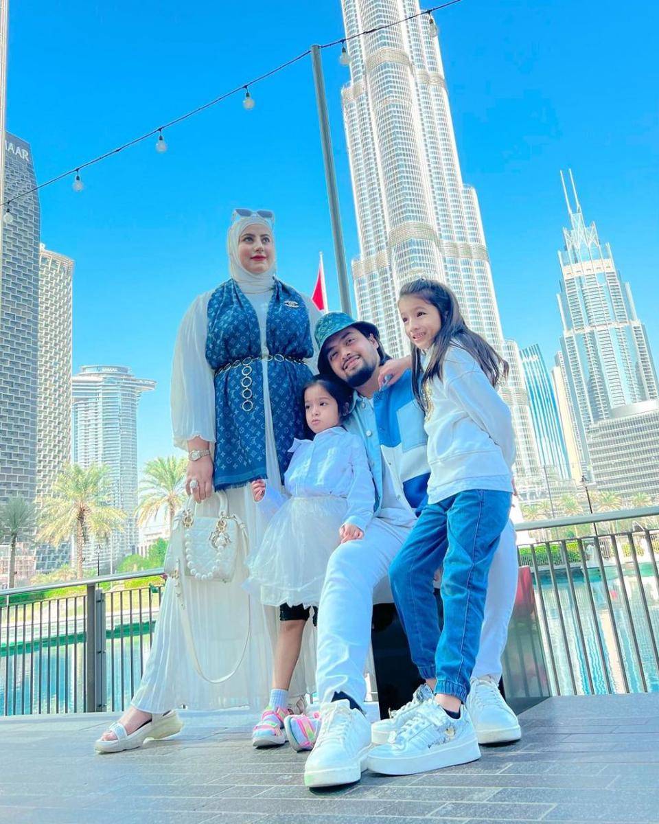 Momen Tasyi di Dubai (instagram.com/tasyiiathasyia)
