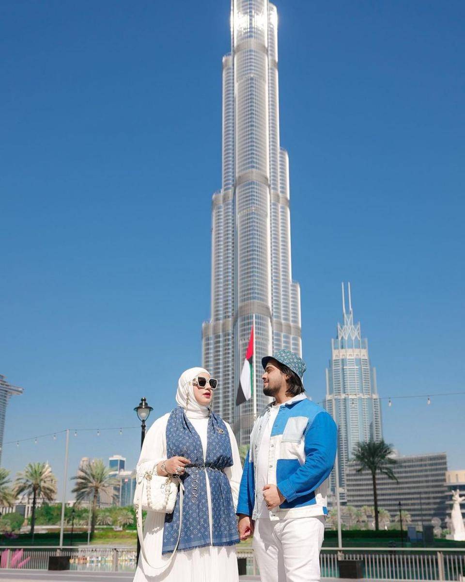 Momen Tasyi di Dubai (instagram.com/tasyiiathasyia)