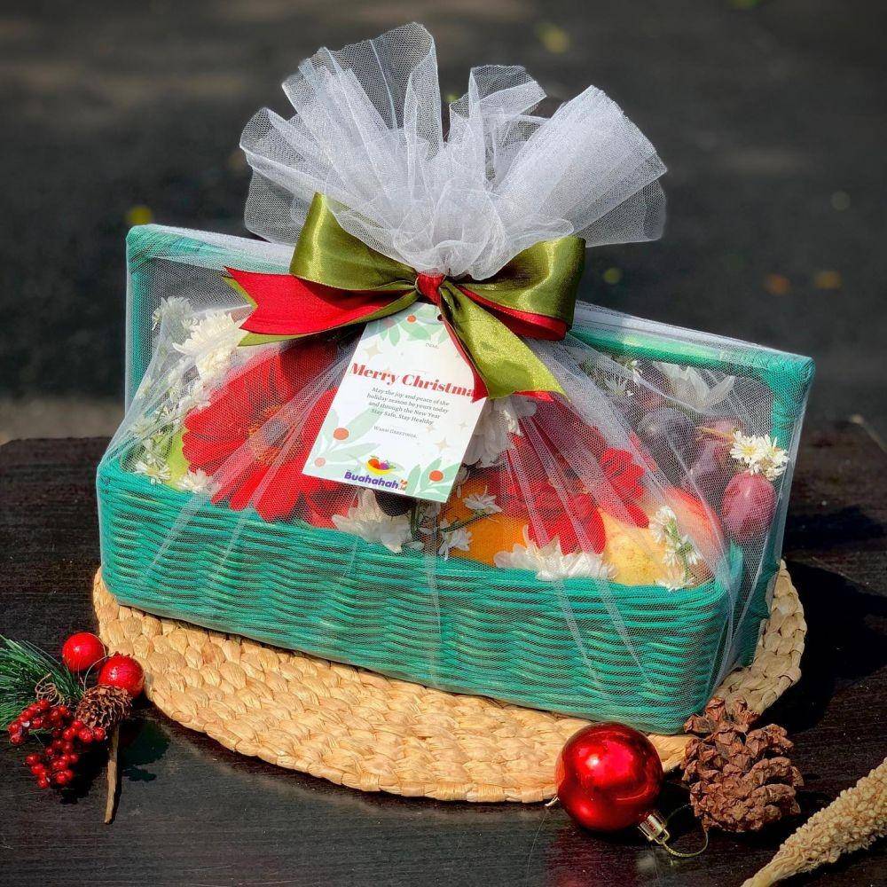 Hampers Natal dan Tahun Baru (instagram.com/buahahah.id)