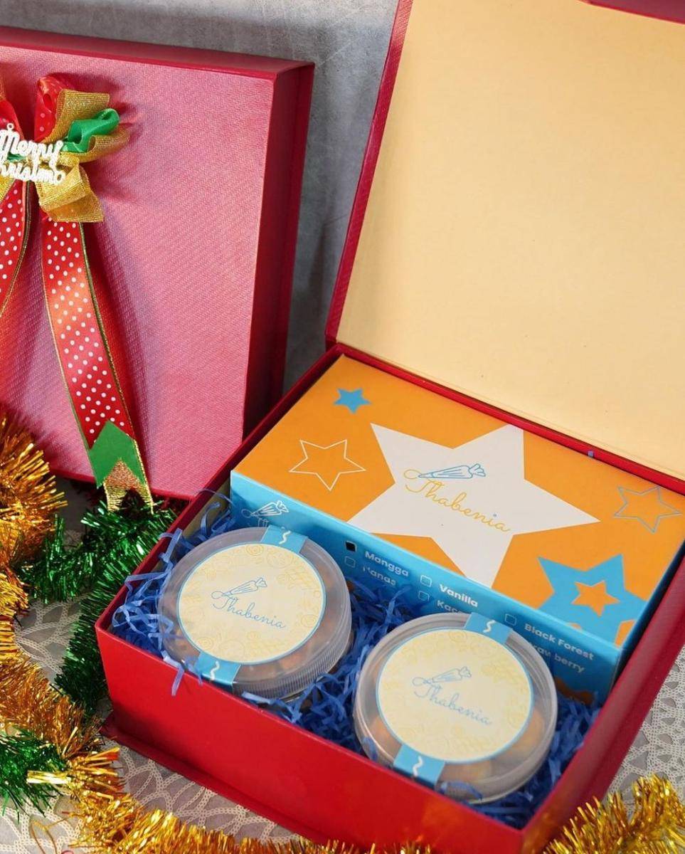 Hampers Natal dan Tahun Baru (instagram.com/thabeniaofficial)