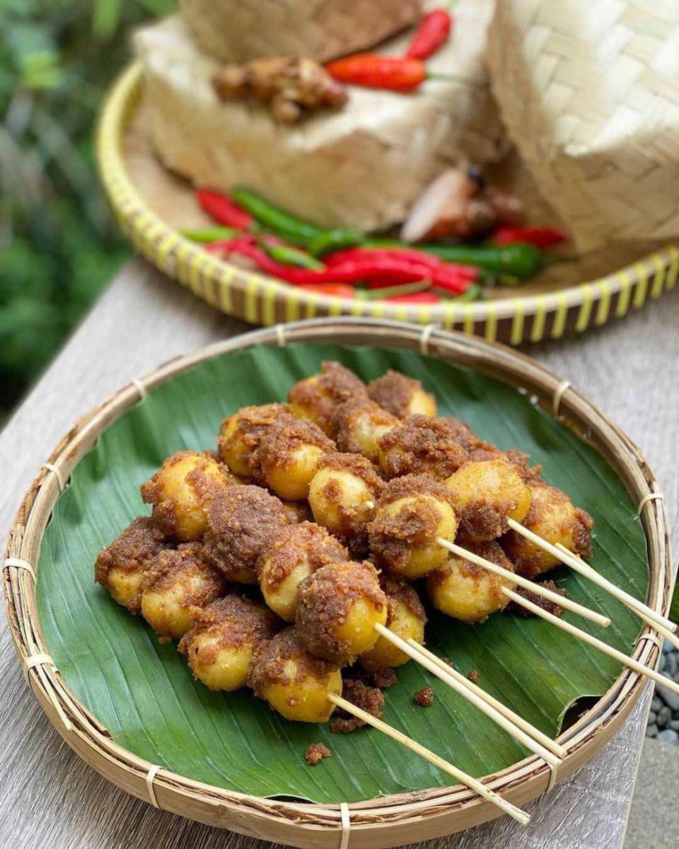 sate kentang (instagram.com/mimolette_1106)
