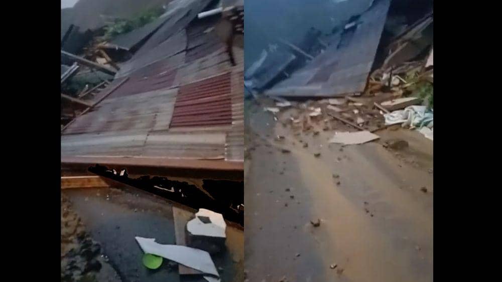 Kolase tangkapan gambar rumah tertimbun tanah longsor di Kecamatan Tinggimoncong, Kabupaten Gowa, Sabtu (24/12/2022). Dok. IDN Times/Istimewa)