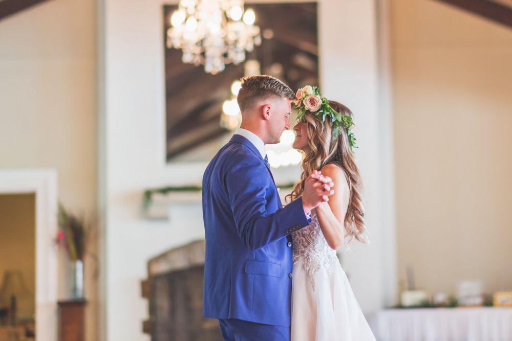 5 Alasan Kamu Gak Perlu Malu Nikah Sederhana, Mahar Gak Mesti Mahal!