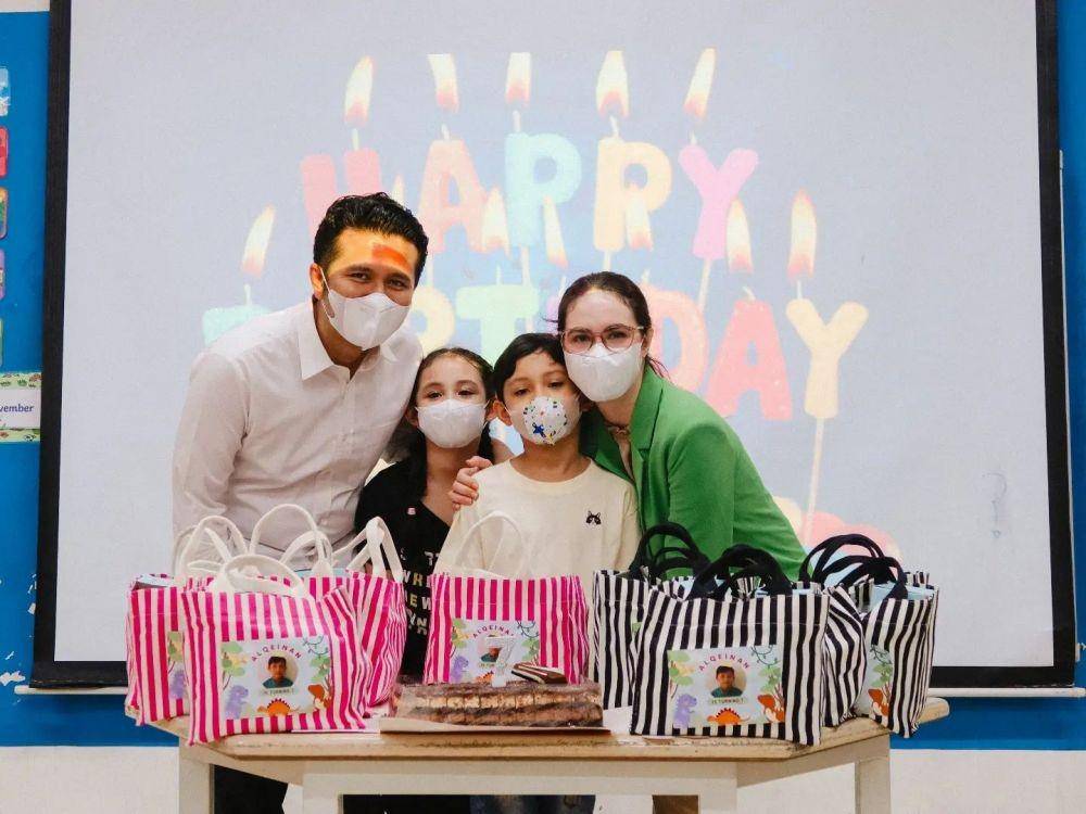 Arumi Bachsin dan Emil Dardak (instagram.com/arumibachsin_94)
