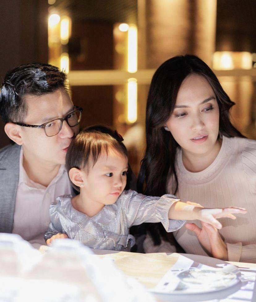 momen perayaan natal keluarga Shandy Aulia (instagram.com/shandyaulia)