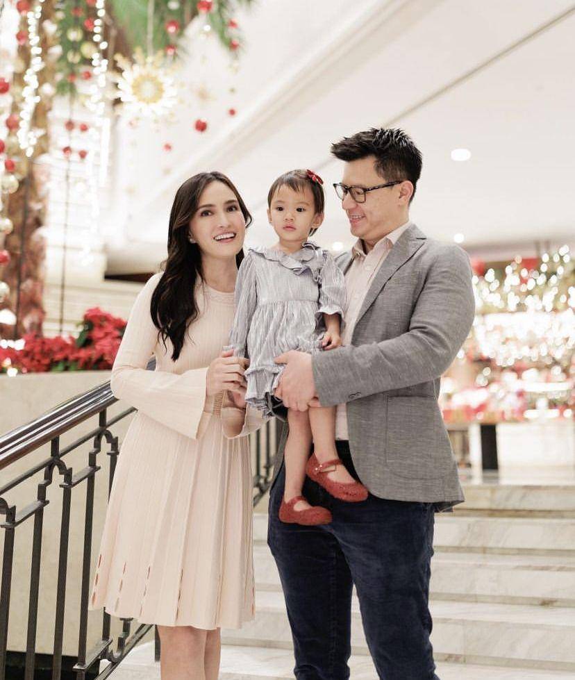 momen perayaan natal keluarga Shandy Aulia (instagram.com/shandyaulia)