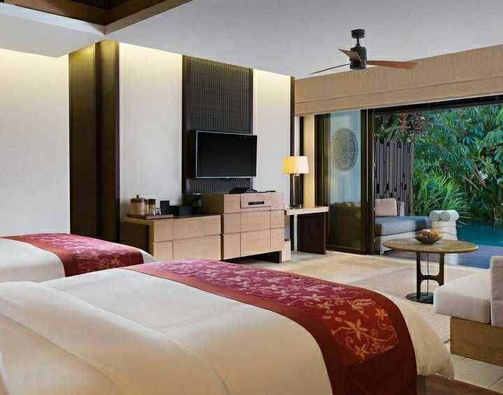 The Ritz-Carlton (instagram.com/ritzcarltonbali)