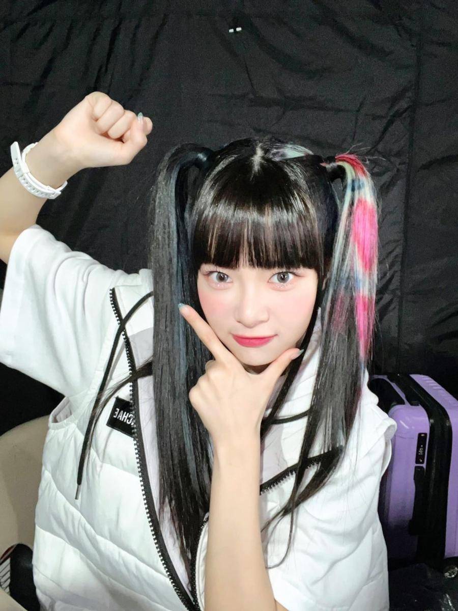 Hong Eunchae LE SSERAFIM (twitter.com/IM_LESSERAFIM)
