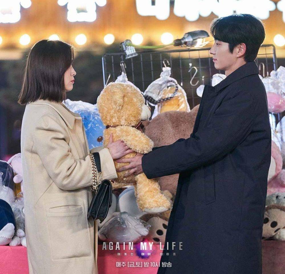 Kim Ji Eun dan Lee Joon Gi di drama Again My Life (instagram.com/sbsdrama.official)