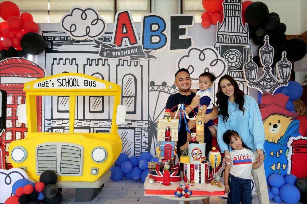 potret perayaan ulang tahun Abercio Mikaelmoza Samudra (instagram.com/therealmomogeisha)