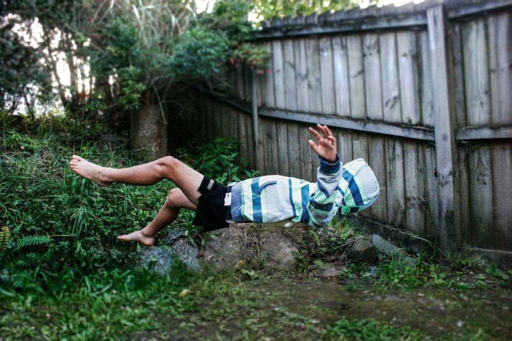 ilustrasi terpelanting (pexels.com/Darcy Lawrey)