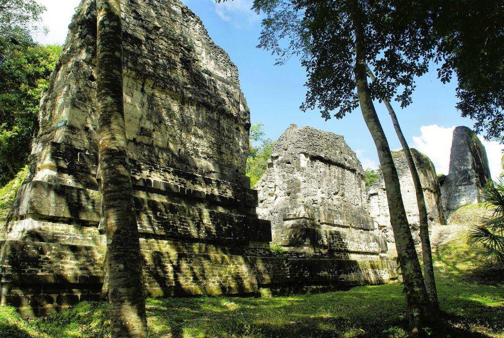 Tikal (pixabay.com/DEZALB)