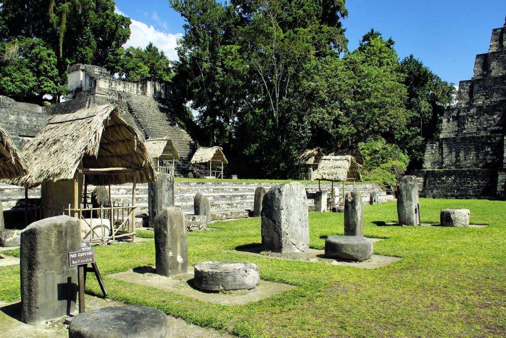 Tikal (pixabay.com/DEZALB)