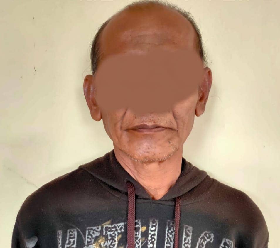 Seorang kakek ditangkap kepolisian akibat dugaan tindak pidana pencabulan terhadap bocah masih duduk di bangku kelas 1 SD. (Dok. Polsek Kedaton).
