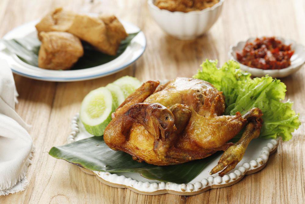 10 Lauk Paling Enak Dimakan dengan Sambal Bawang, Maknyus!