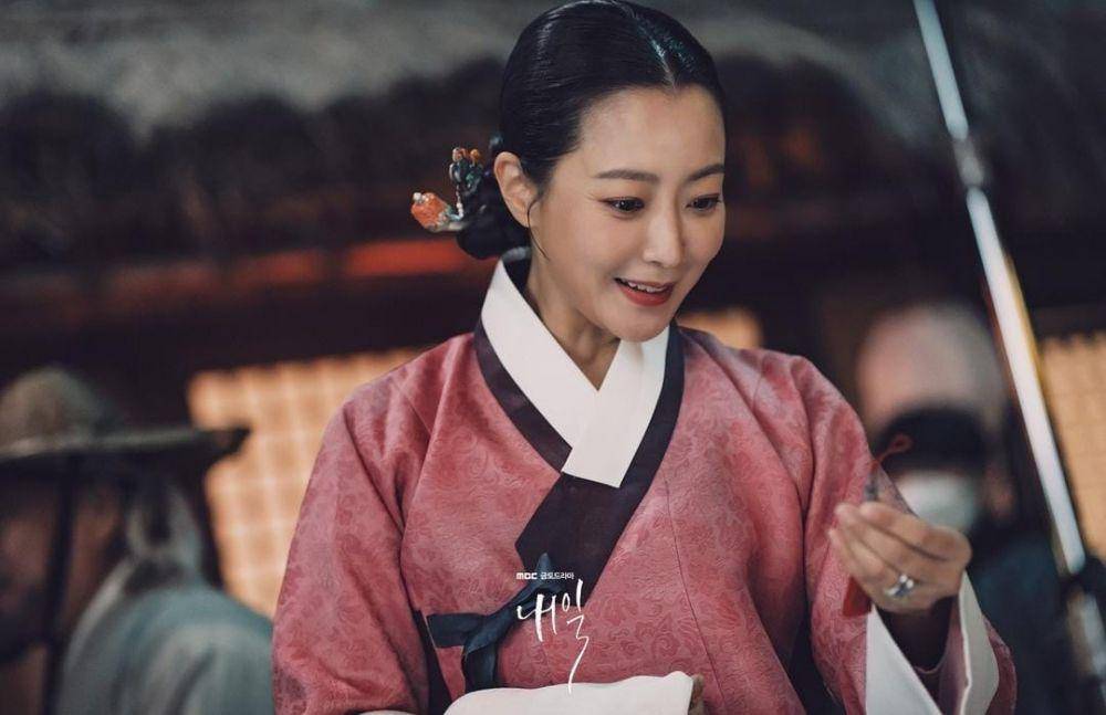 Kim Hee Sun di drama Tomorrow (instagram.com/mbcdrama_now)