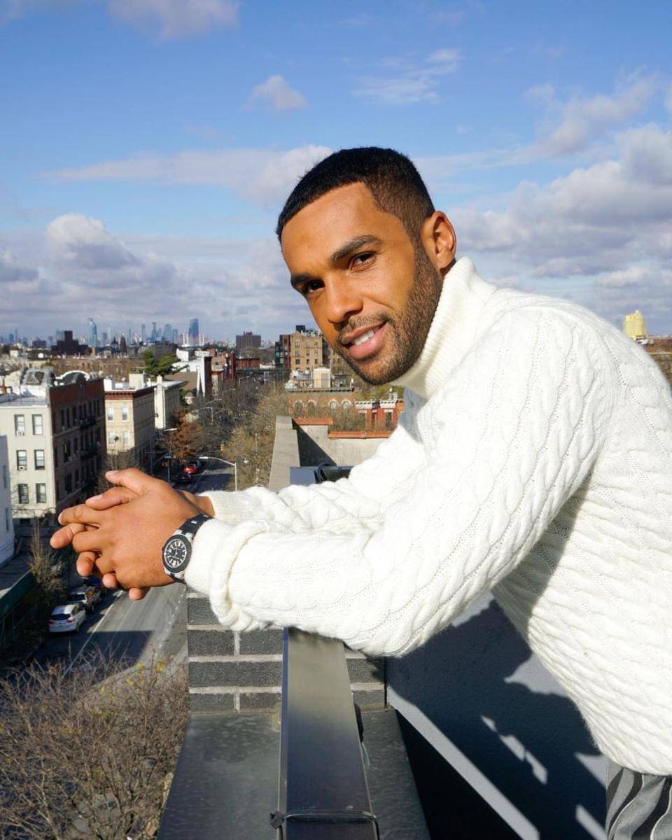 potret Lucien Laviscount (instagram.com/its_lucien)
