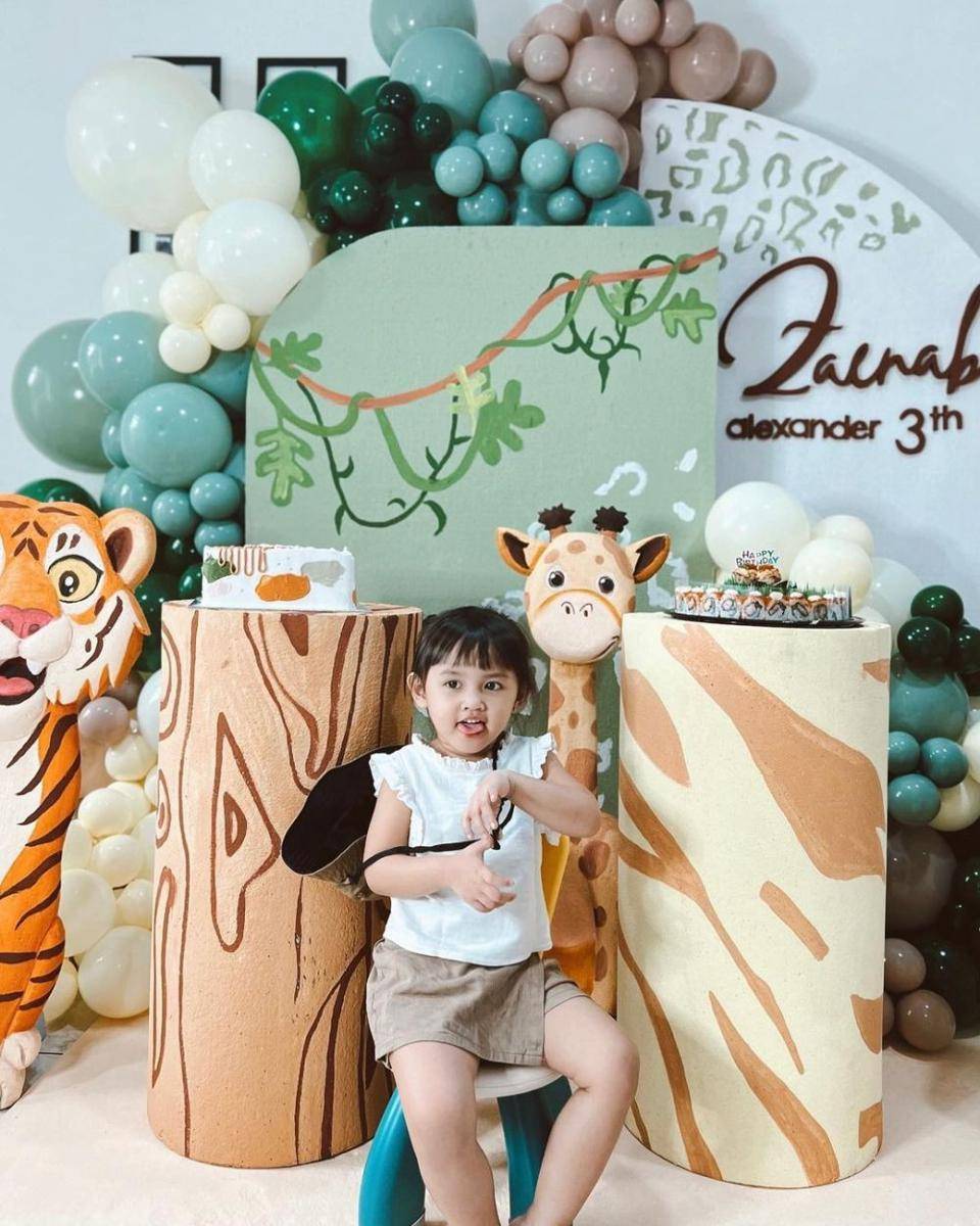 potret ulang tahun ke-3 Zaenab (instagram.com/eriskanakesya)