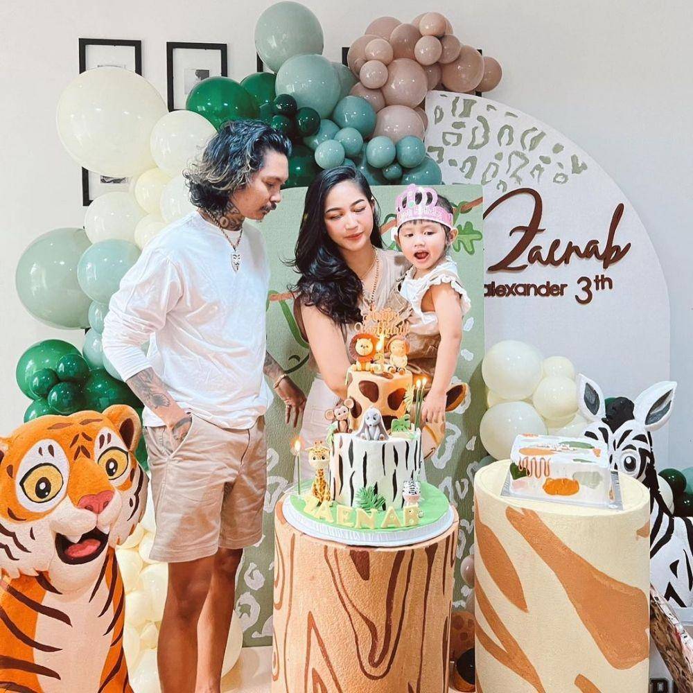 potret ulang tahun ke-3 Zaenab (instagram.com/young_lex18)