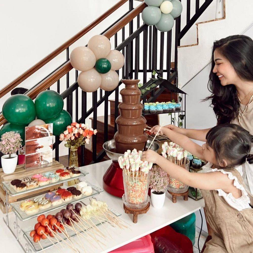 potret ulang tahun ke-3 Zaenab (instagram.com/young_lex18)