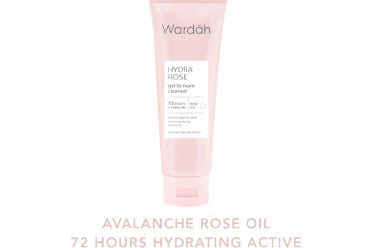 Wardah Hydra Rose Gel to Foam Cleanser (shopee.co.id/wardahofficial)