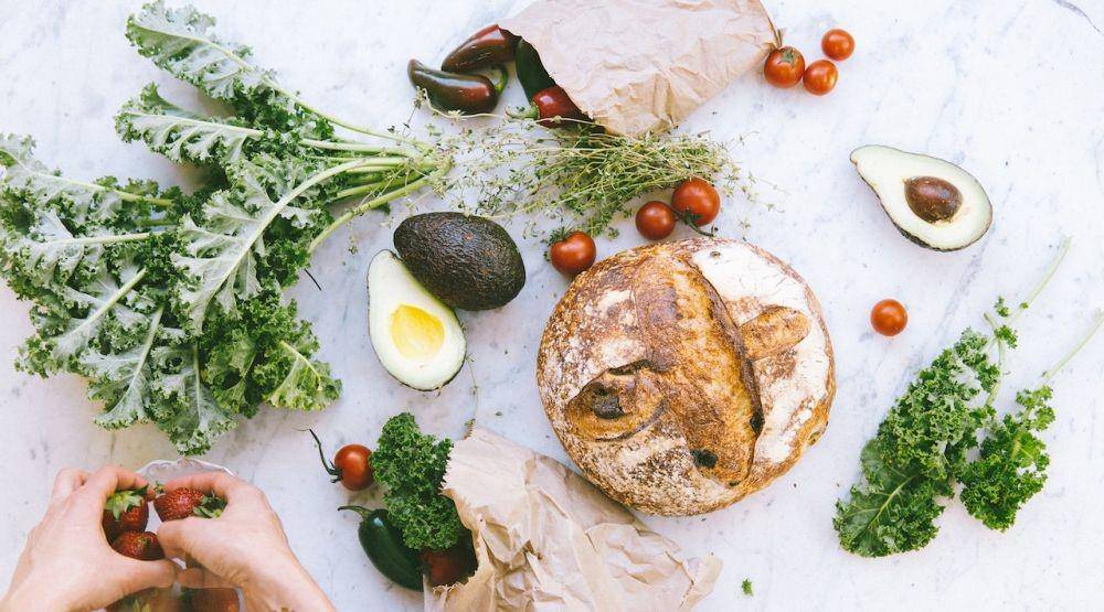 ilustrasi makanan penurun gula darah (pexels.com/Elle Hughes)