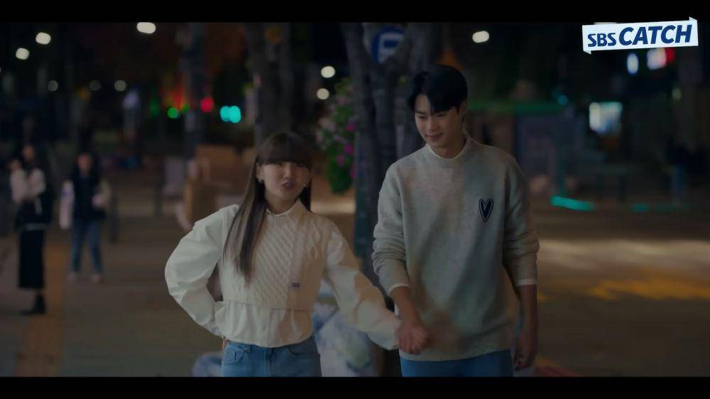 Joo Sun Ja (Lee Eun Saem) dan Kim Min Jae (Hyeon Woo Seok) di Cheer Up (Dok. SBS Catch)