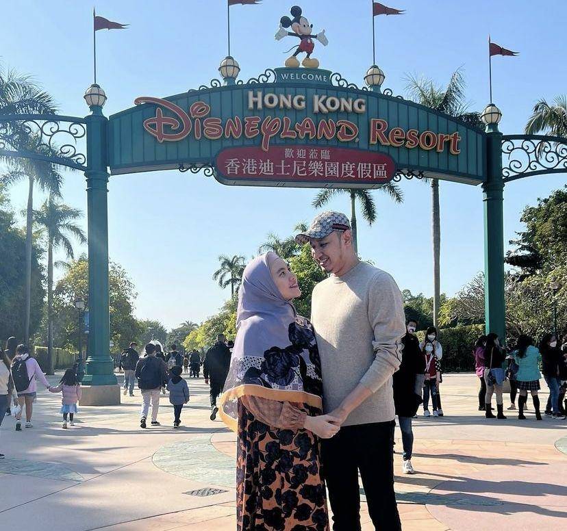 Kartika Putri dan keluarga liburan ke Hongkong (instagram.com/kartikaputriworld)