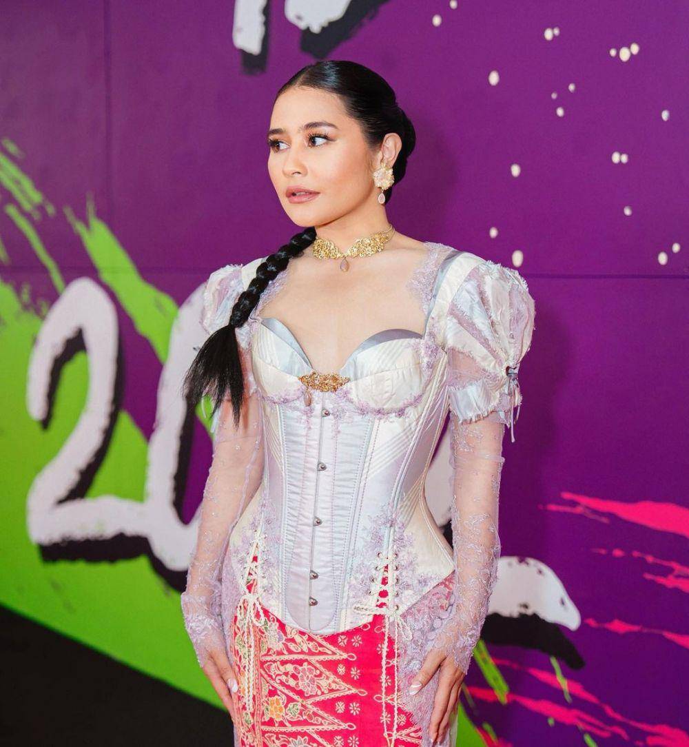 potret Prilly Latuconsina (instagram.com/prillylatuconsina96)