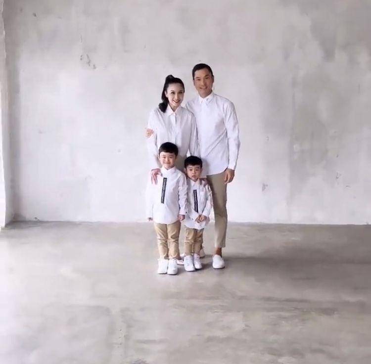 10 BTS Pemotretan Keluarga Sandra Dewi dan Mertua yang Jarang Disorot (instagram.com/sandradewi88)