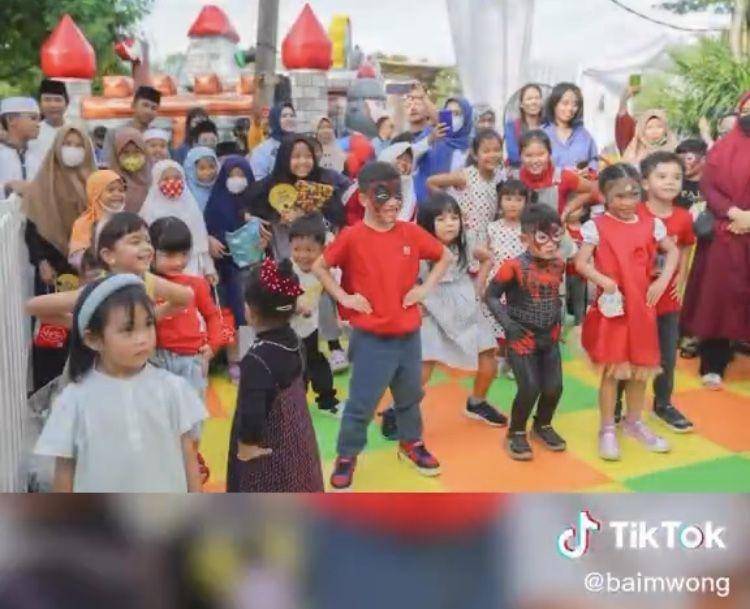 Momen Ulang Tahun Ketiga Kiano Tiger Wong (tiktok.com/baimwong)