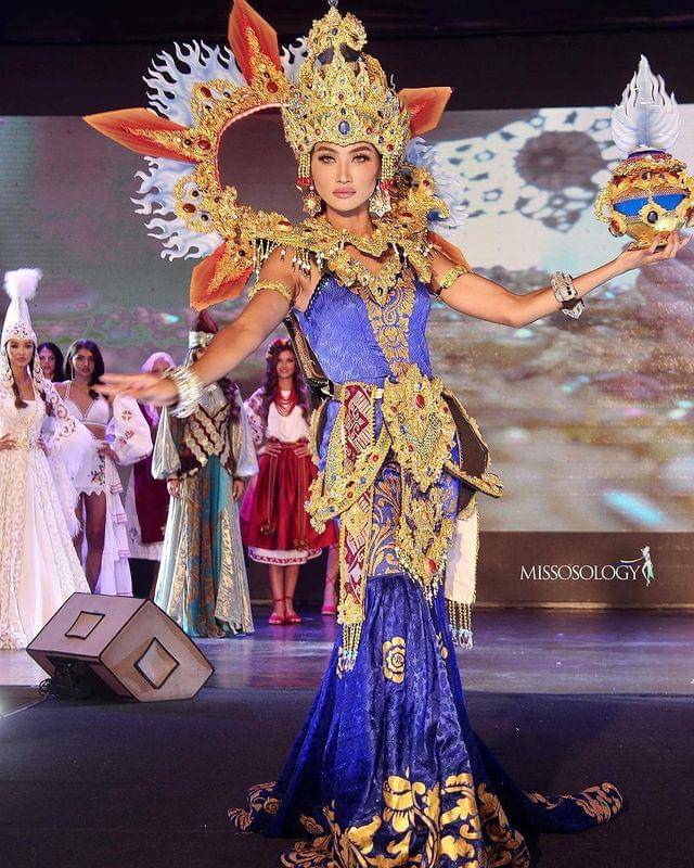 Potret Kostum Nasional Indonesia di Berbagai Ajang Kecantikan Dunia Sepanjang 2022 (Instagram.com/riskyana_hidayat)