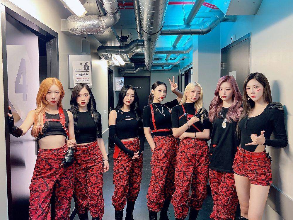 Dreamcatcher (twitter.com/hf_dreamcatcher)