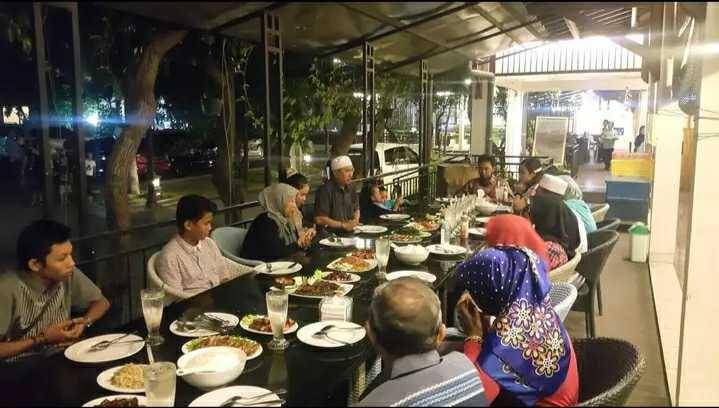 Restauran Pondok Kampung Nelayan(Facebook/itamufitaalruddin)