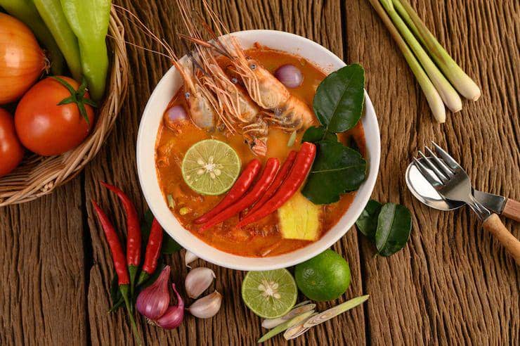 15 Ide Makanan Berkuah yang Cocok Disantap di Musim Hujan