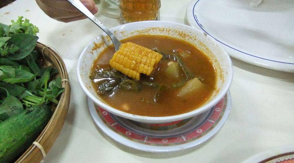 sayur asem (commons.wikimedia.org/Midori)