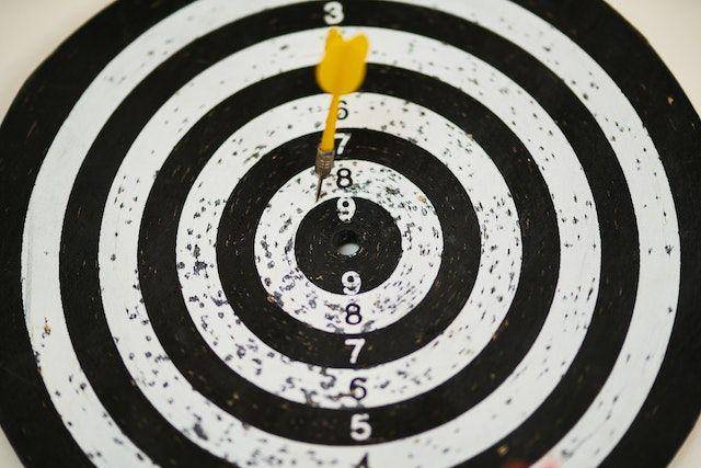 ilustrasi papan target (pexels.com/Engin Akyurt)